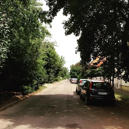 Tuenderpart شقة إغير